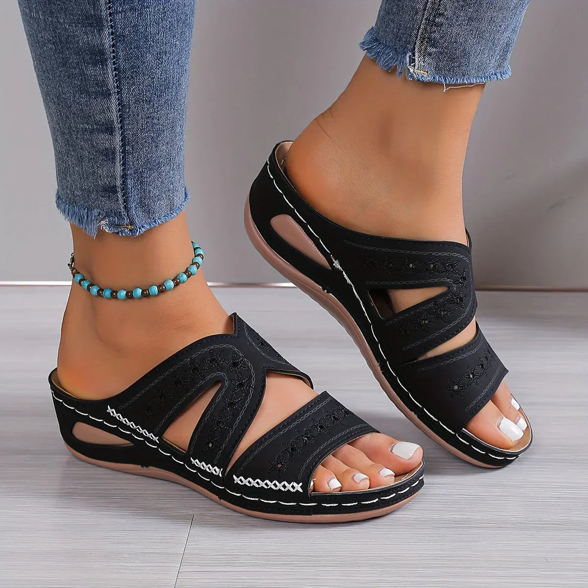 CHANTAL / ORTHOPEDIC SUMMER SANDALS WITH NON-SLIP SOLE